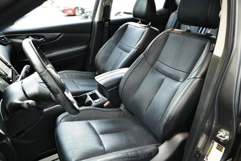 Used 2018 Nissan Rogue Sport SL w/ SL Premium Package image 20