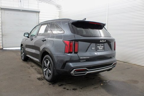 Used 2023 Kia Sorento EX w/ Panoramic Sunroof Package image 11