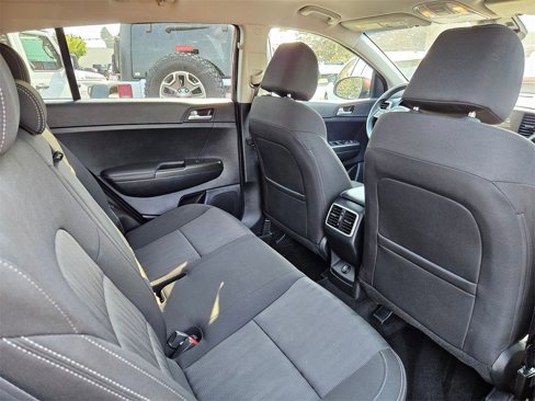 Used 2022 Kia Sportage LX image 30