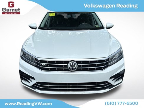 Used 2017 Volkswagen Passat 1.8T R-Line w/ R-Line Lighting Package image 2
