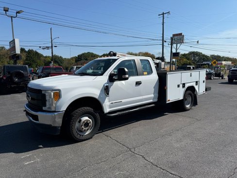 Used 2017 Ford F350 XL w/ Power Equipment Group image 1