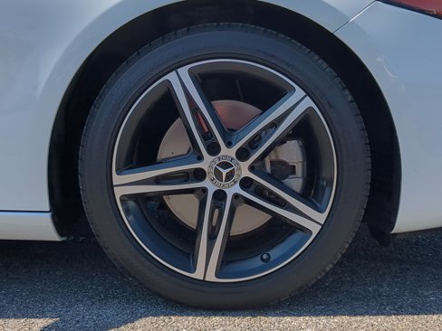 Used 2020 Mercedes-Benz A 220 image 32