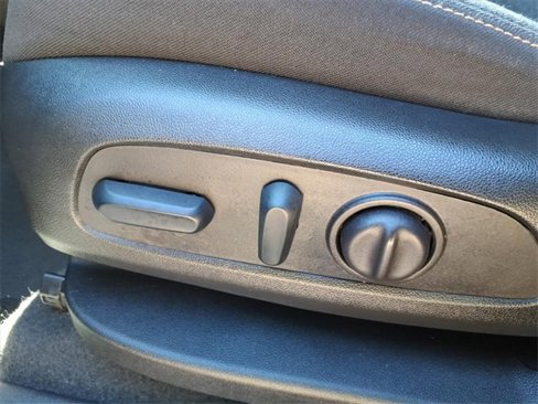 Used 2022 Chevrolet Equinox LT image 11