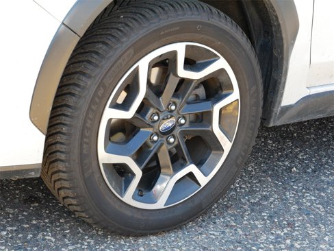 Used 2016 Subaru Crosstrek 2.0i Premium image 3