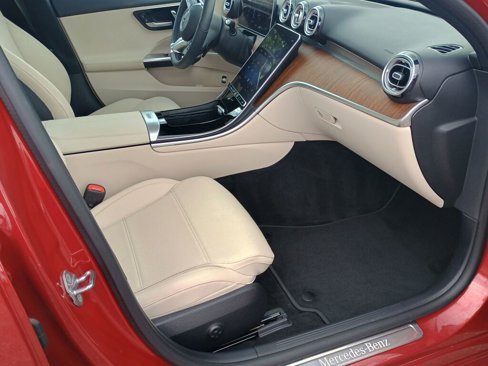 Used 2023 Mercedes-Benz C 300 4MATIC Sedan image 22