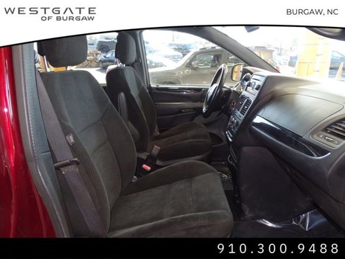 Used 2017 Dodge Grand Caravan SE image 9