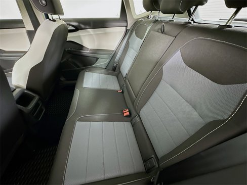 New 2025 Volkswagen Taos S image 4