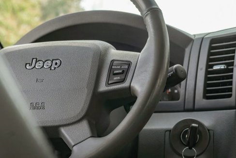 Used 2005 Jeep Grand Cherokee Laredo image 25