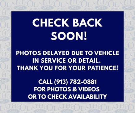 Used 2022 Ford Escape SE image 2