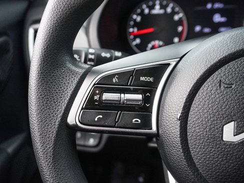 Used 2022 Kia Seltos LX image 39