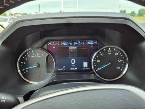 Used 2024 Ford Expedition XLT image 18