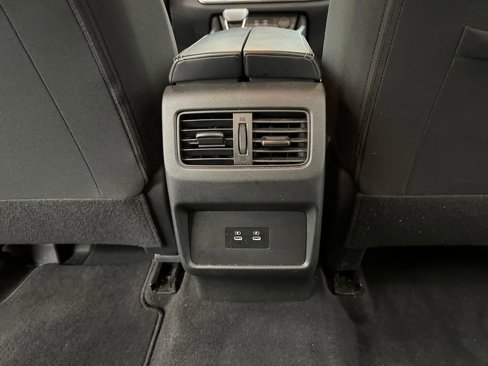 Used 2024 Nissan Rogue SV image 21