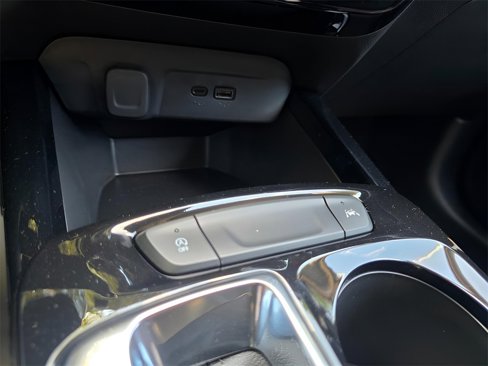 New 2025 Chevrolet Trax ACTIV w/ Driver Confidence Package image 30
