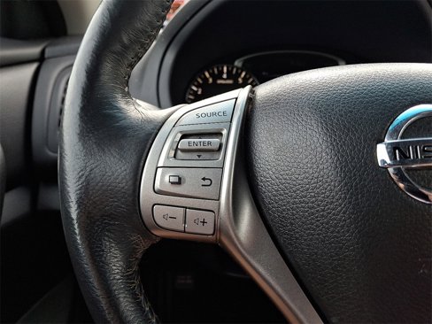 Used 2015 Nissan Altima 2.5 SL w/ Technology Package image 22