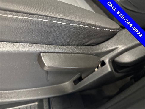 Used 2019 Ford Escape S image 23