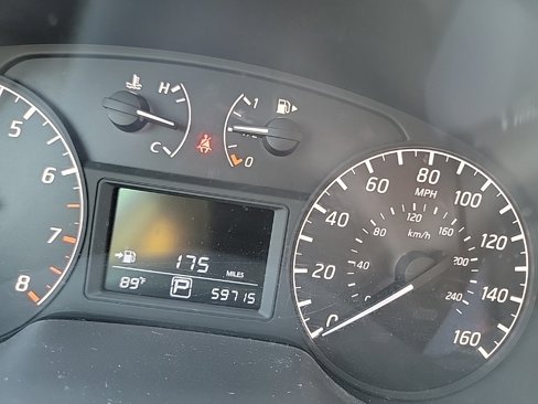 Used 2017 Nissan Sentra S image 21