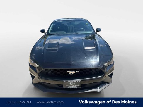 Used 2018 Ford Mustang Coupe image 7