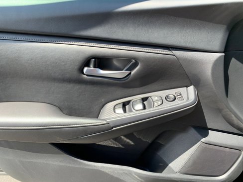 Used 2024 Nissan Sentra SV image 20