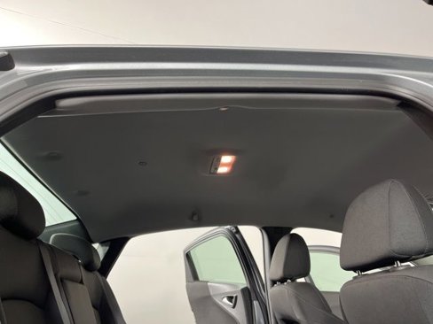 Used 2023 Chevrolet Malibu LT image 47