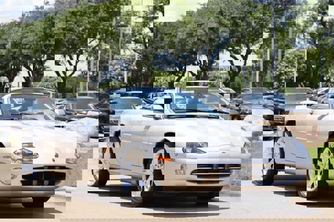 Used 2004 Jaguar XK8 Convertible image 35