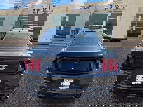 Certified 2022 Ford Mustang Coupe image 6