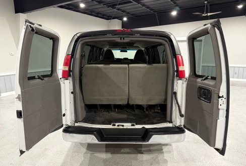 Used 2014 Chevrolet Express 3500 LT w/ LT Preferred Equipment Group image 16