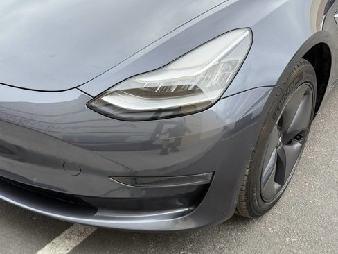 Used 2018 Tesla Model 3 Mid Range image 33