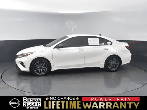 Used 2023 Kia Forte GT-Line image 1