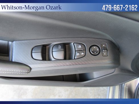 Used 2024 Nissan Altima 2.5 SV image 24