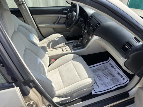 Used 2009 Subaru Outback 2.5i Special Edition image 14