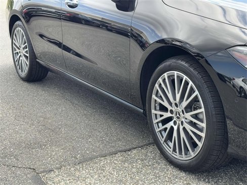 Certified 2025 Mercedes-Benz CLA 250 4MATIC image 12