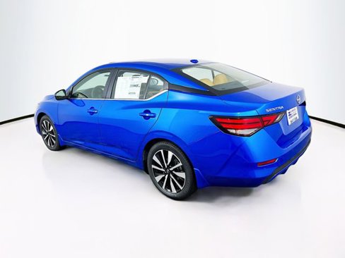 New 2025 Nissan Sentra SV image 5