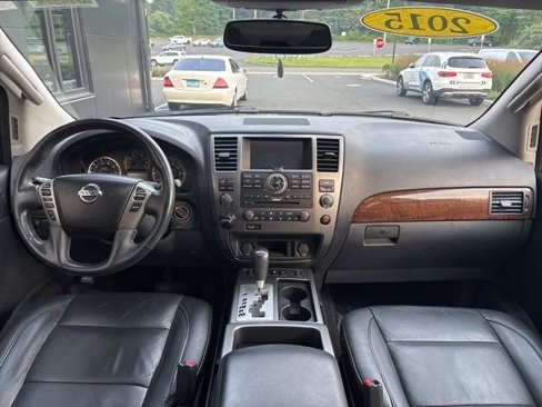 Used 2015 Nissan Armada Platinum image 21