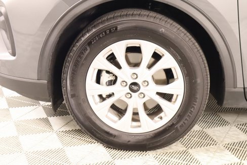 Used 2024 Ford Escape Active w/ Cold Weather Package image 17