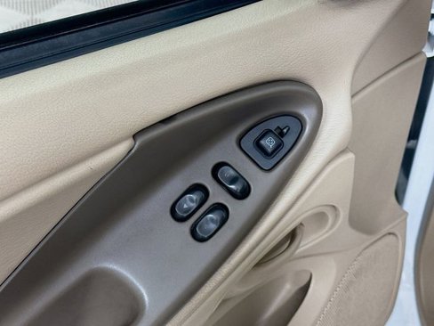 Used 2001 Ford Mustang Cobra image 15