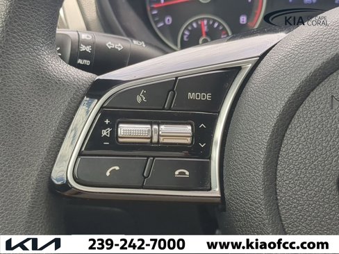 Used 2020 Kia Optima LX image 21