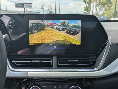 New 2025 Chevrolet Trax LT image 21
