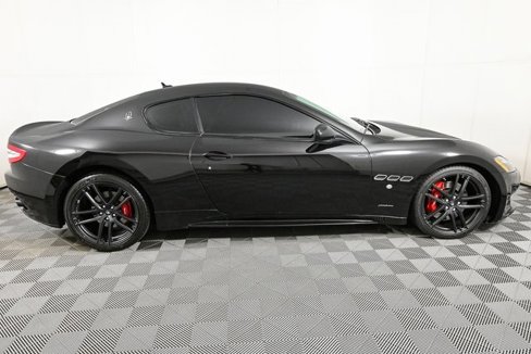 Used 2015 Maserati GranTurismo Sport image 28