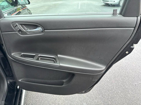 Used 2011 Chevrolet Impala LS image 20