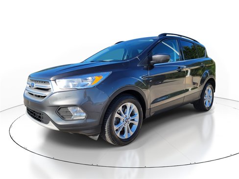 Used 2018 Ford Escape SE w/ SE Sync 3 Package image 2
