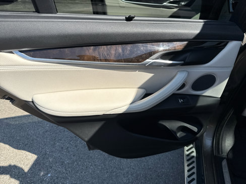 Used 2017 BMW X5 xDrive35i image 12