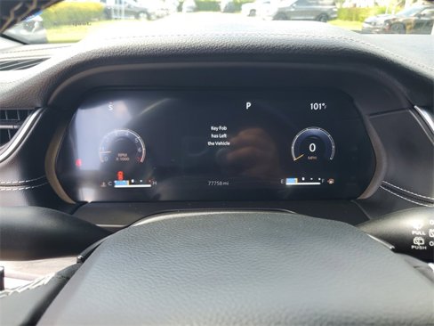Used 2022 Jeep Grand Cherokee Limited image 27