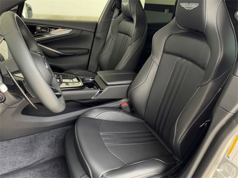 New 2025 Aston Martin DBX 707 image 16