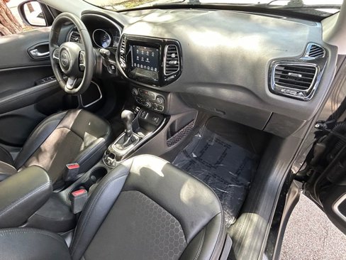 Used 2021 Jeep Compass Latitude image 18