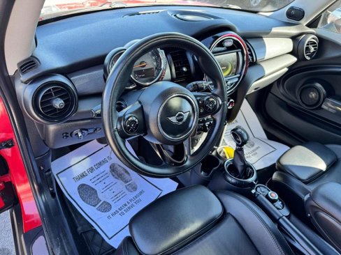 Used 2015 MINI Cooper 2-Door Hardtop image 13