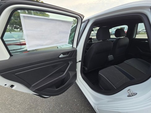 New 2025 Volkswagen Jetta Sport image 17