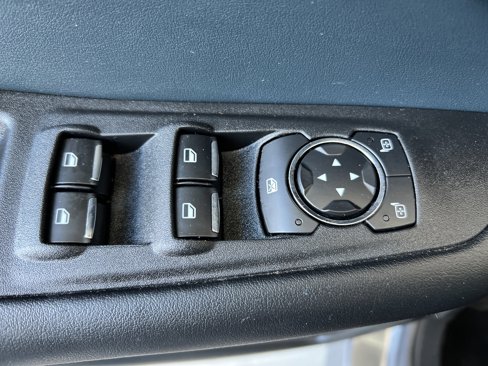 Used 2023 Ford Edge SEL w/ Sport Appearance Package image 18