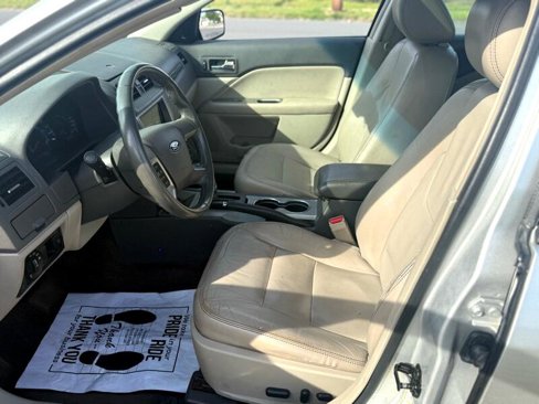 Used 2012 Ford Fusion SEL image 21