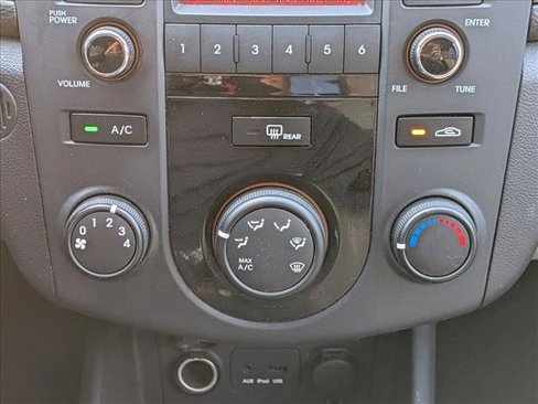 Used 2013 Kia Forte LX image 13