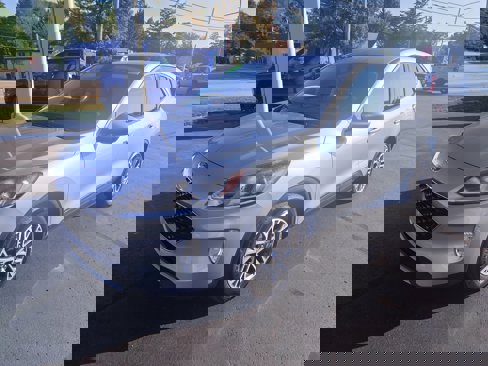 Used 2022 Ford Escape SEL image 2